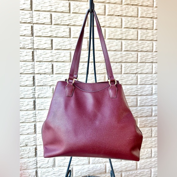 Anne Klein Poster Shoulder Handbag EUC - Picture 2 of 7